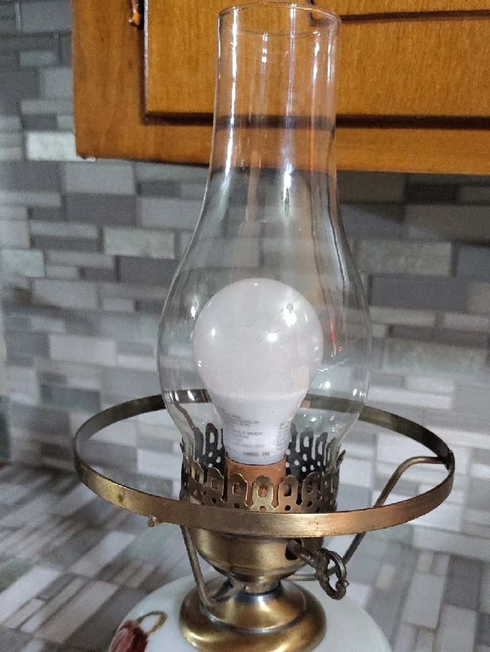 Vintage-Style White Hobnail Glass Table Lamp with Floral Base